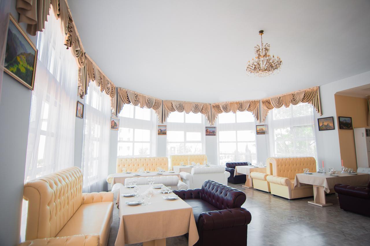 Hotel Tsiskari Telavi Ngoại thất bức ảnh